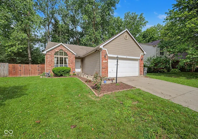 Photo 1 of Single family home for sale at 7244 Bradford Woods Way, Indianapolis, IN 46268 | MLS# 22108187 | Listing updated on 2026-09-22