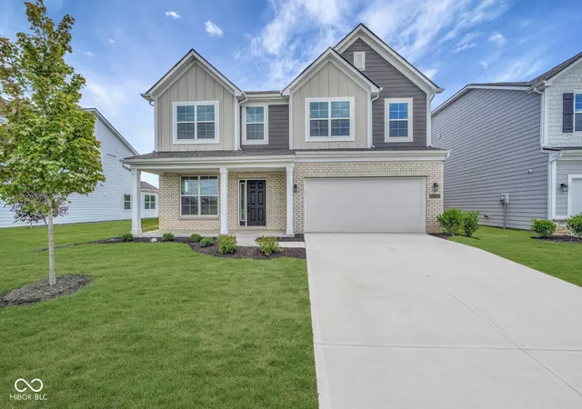 Photo 1 of Single family home for sale at 10033 Rosalee Dr, Noblesville, IN 46060 | MLS# 22108273 | Listing updated on 2026-09-29