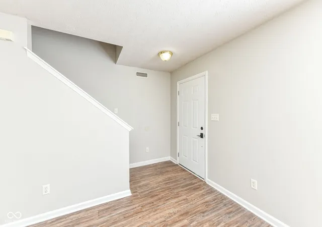 Photo 2 of Sale Pending at 11947 Princewood Dr, Fishers, IN 46037 | MLS# 22108287 | Listing updated on 2026-09-15