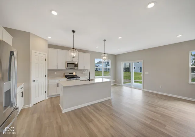 Photo 3 of Single family home for sale at 10053 Rosalee Dr, Noblesville, IN 46060 | MLS# 22108296 | Listing updated on 2026-09-29