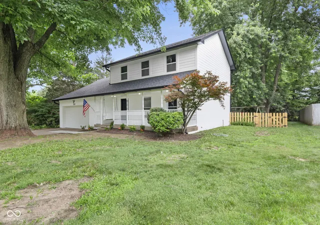 Photo 1 of Single family home for sale at 710 W Southport Rd, Indianapolis, IN 46217 | MLS# 22108442 | Listing updated on 2026-10-05