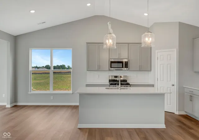 Photo 2 of Single family home for sale at 3747 Dutton Dr, Bargersville, IN 46106 | MLS# 22108498 | Listing updated on 2026-09-22