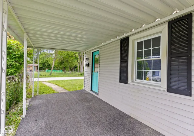Photo 4 of Single family home for sale at 2207 Albany St, Indianapolis, IN 46203 | MLS# 22108829 | Listing updated on 2026-09-10