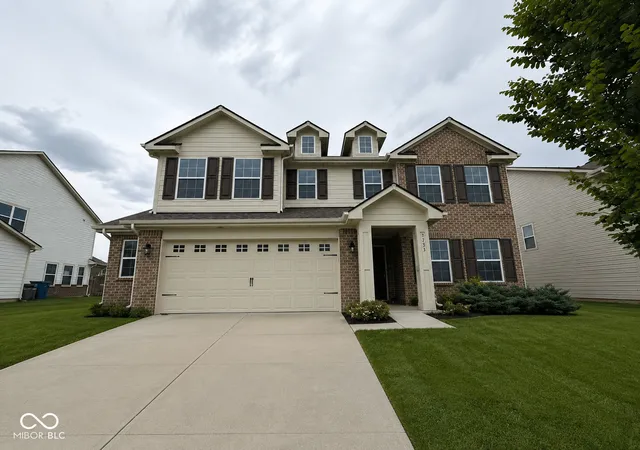 Photo 1 of Single family home for sale at 9725 Pica Dr, Fishers, IN 46040 | MLS# 22108951 | Listing updated on 2026-09-12