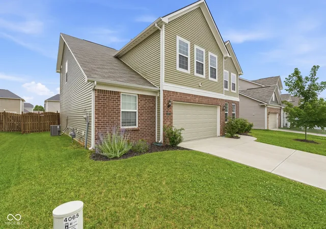 Photo 3 of Sale Pending at 4073 Lotus St, Plainfield, IN 46168 | MLS# 22109326 | Listing updated on 2026-09-14