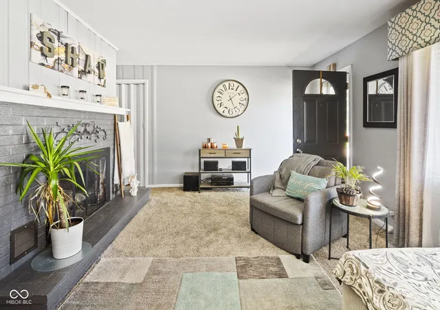 Photo 3 of Single family home for sale at 801 N 10th Street, Noblesville, IN 46060 | MLS# 22109712 | Listing updated on 2026-09-21