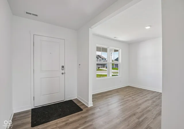 Photo 4 of Sale Pending at 3229 W Vintage St, Monrovia, IN 46157 | MLS# 22109793 | Listing updated on 2026-09-11