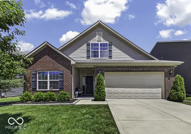 Photo 1 of Single family home for sale at 1242 Northcraft Ct, Franklin, IN 46131 | MLS# 22110021 | Listing updated on 2026-09-10