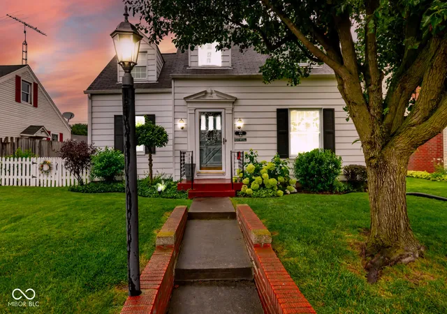 Photo 1 of Sale Pending at 414 Carter Blvd, Seymour, IN 47274 | MLS# 22110212 | Listing updated on 2026-09-10