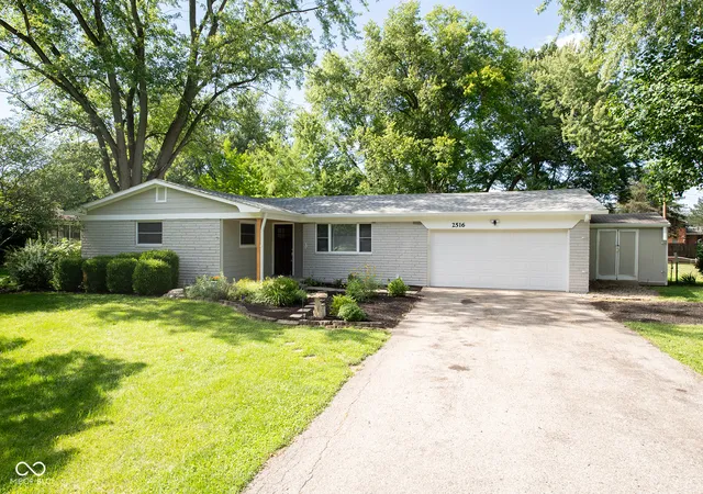 Photo 1 of Sale Pending at 2516 Colony Ct, Carmel, IN 46280 | MLS# 22110274 | Listing updated on 2026-09-15