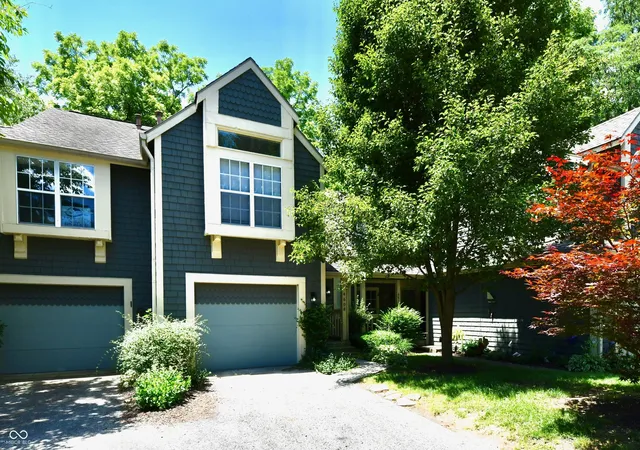 Photo 1 of Condo for sale at 4608 Stansbury Ln, Indianapolis, IN 46254 | MLS# 22110384 | Listing updated on 2026-10-07