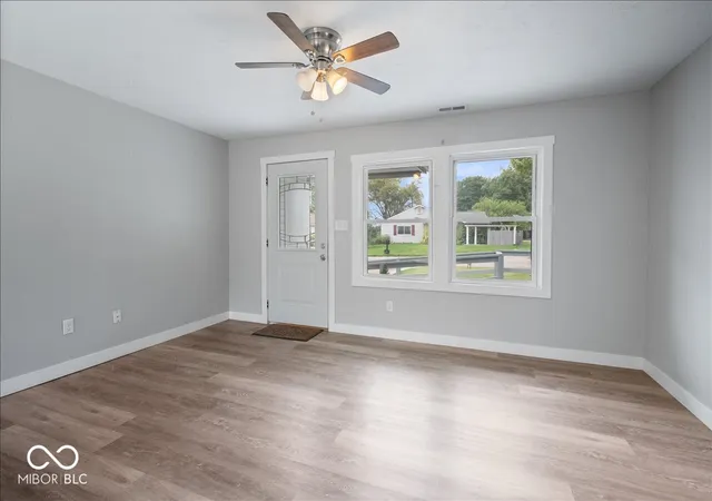 Photo 4 of Sale Pending at 1918 W Balsam Ct, Anderson, IN 46011 | MLS# 22110587 | Listing updated on 2026-09-25