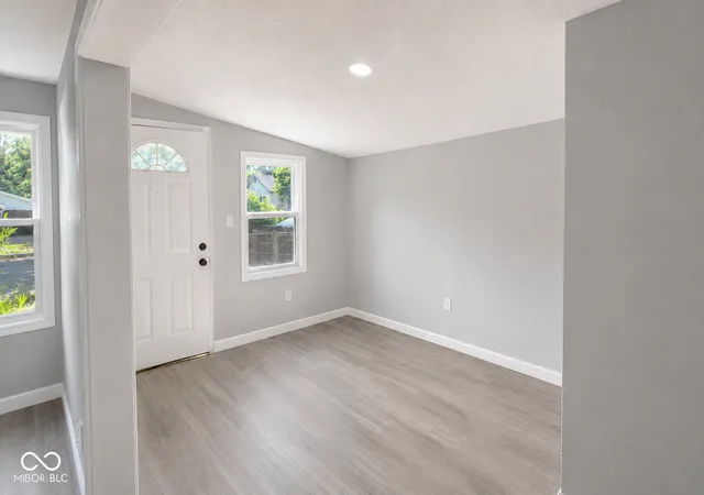 Photo 3 of Single family home for sale at 2504 Collier St, Indianapolis, IN 46241 | MLS# 22110603 | Listing updated on 2026-10-01