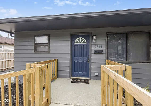Photo 3 of Sale Pending at 2844 Dietz St, Indianapolis, IN 46203 | MLS# 22110790 | Listing updated on 2026-09-13