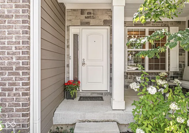 Photo 3 of Single family home for sale at 7422 Irick Ct, Indianapolis, IN 46278 | MLS# 22110793 | Listing updated on 2026-09-30