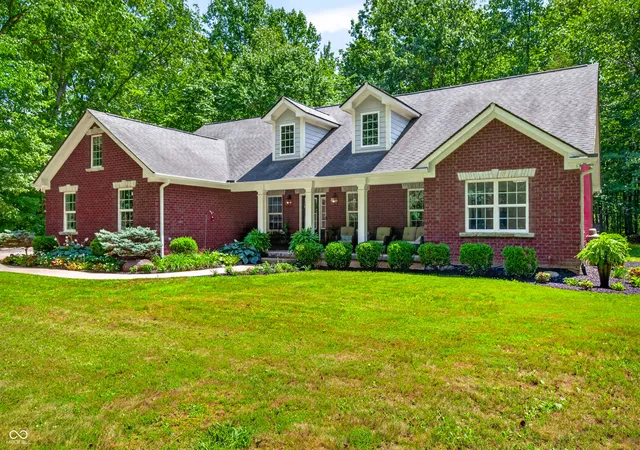 Photo 3 of Sale Pending at 7197 E Pine Needle Ln, Morgantown, IN 46160 | MLS# 22111119 | Listing updated on 2026-09-11