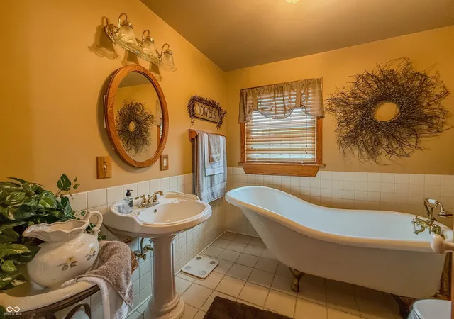 Photo 4 of Single family home for sale at 4981 E Rinker Rd, Mooresville, IN 46158 | MLS# 22111131 | Listing updated on 2026-09-15