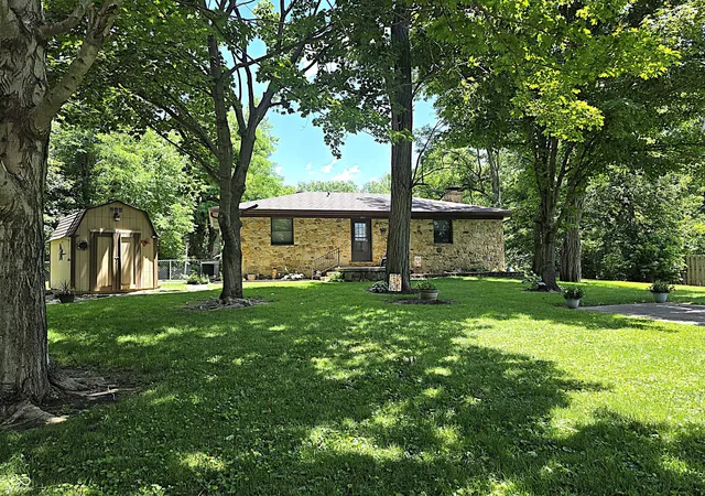 Photo 3 of Single family home for sale at 4906 E State Rd 144, Mooresville, IN 46158 | MLS# 22111396 | Listing updated on 2026-09-10