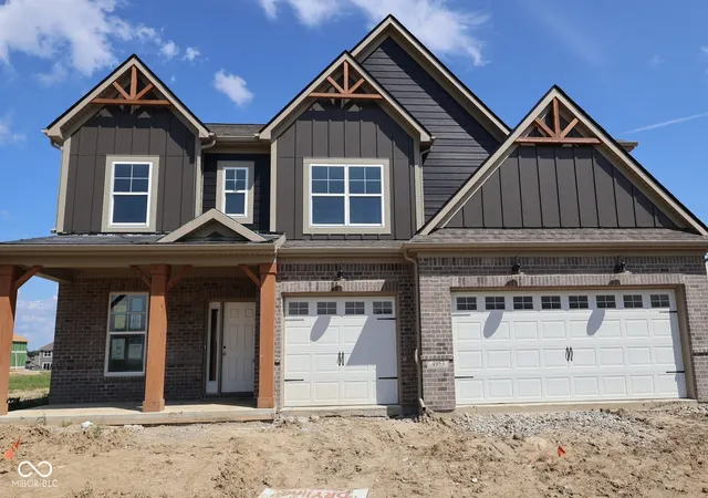 Photo 2 of Single family home for sale at 4953 Henna Ln, Brownsburg, IN 46112 | MLS# 22111573 | Listing updated on 2026-09-22