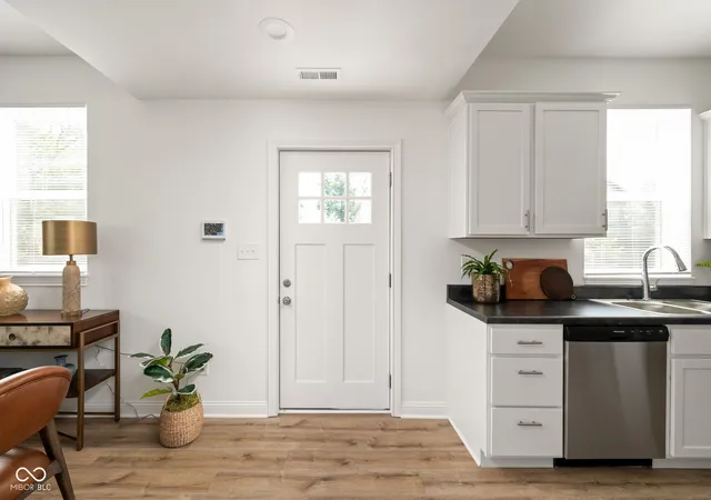 Photo 3 of Townhouse for sale at 256 N Randolph St #1, Indianapolis, IN 46201 | MLS# 22111687 | Listing updated on 2026-09-11