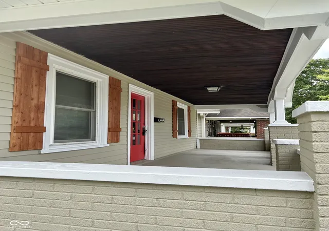 Photo 1 of Single family home for sale at 829 N Chester Ave, Indianapolis, IN 46201 | MLS# 22111946 | Listing updated on 2026-10-06