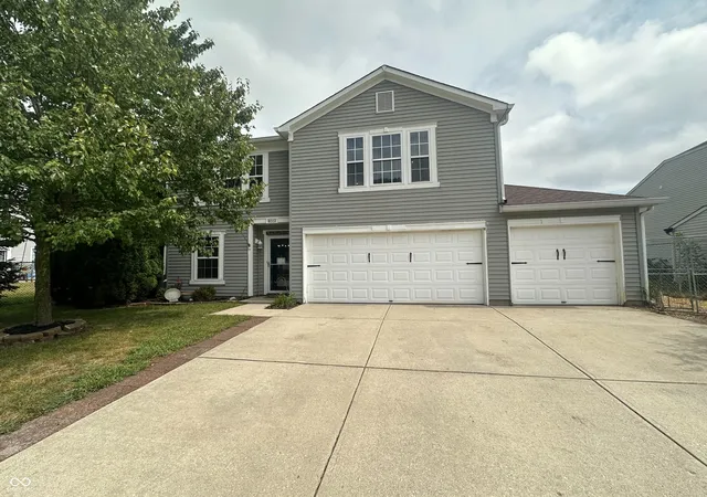 Photo 1 of Single family home for sale at 8223 Retreat Ln, Indianapolis, IN 46259 | MLS# 22112095 | Listing updated on 2026-10-05
