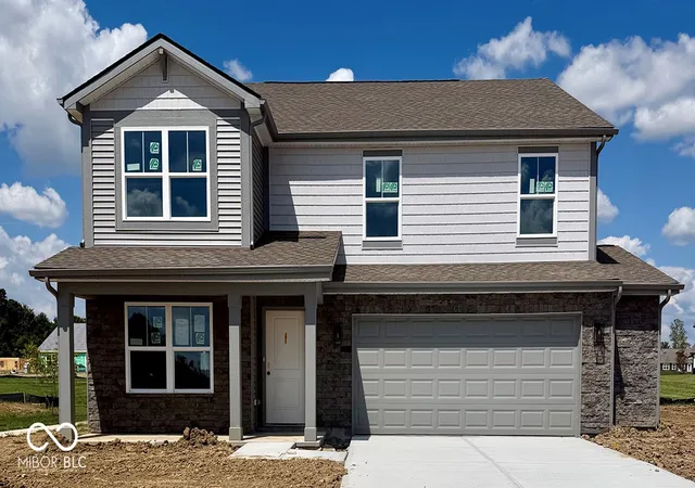 Photo 1 of Sale Pending at 6848 Elden Dr, Indianapolis, IN 46221 | MLS# 22112432 | Listing updated on 2026-09-30