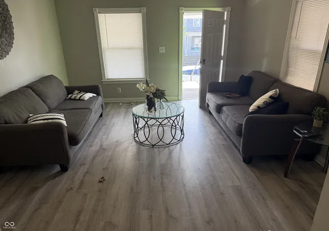 Photo 4 of Sale Pending at 1326 Union St, Indianapolis, IN 46225 | MLS# 22112603 | Listing updated on 2026-09-14