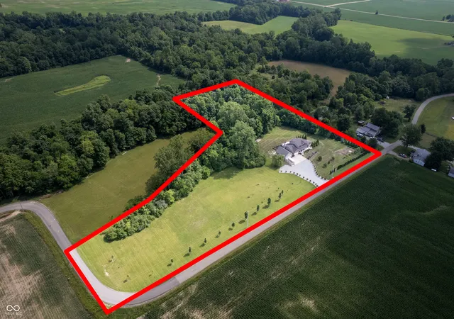 Photo 3 of Single family home for sale at 5974 Hill Rd, Fountain City, IN 47341 | MLS# 22112753 | Listing updated on 2026-10-04