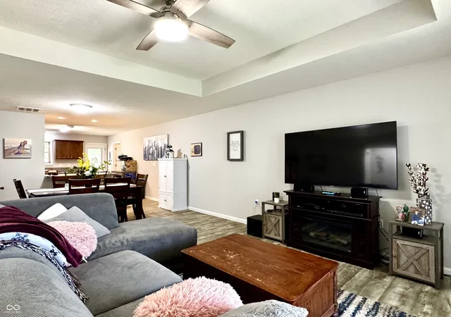 Photo 4 of Single family home for sale at 1716 N Old Orchard, Seymour, IN 47274 | MLS# 22112975 | Listing updated on 2026-09-14