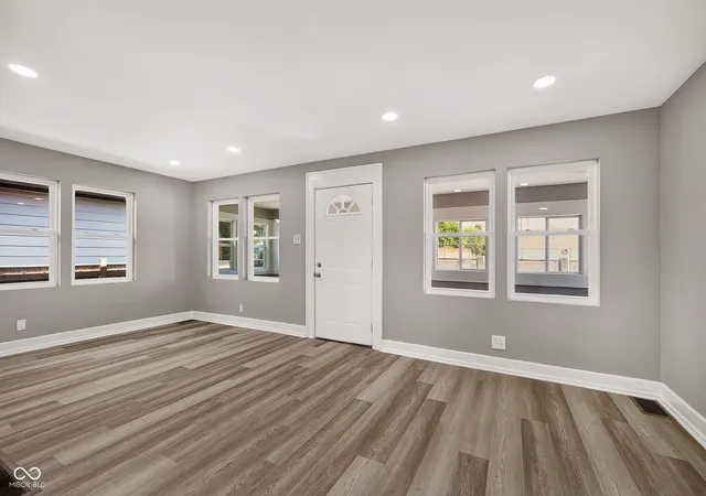 Photo 4 of Single family home for sale at 2240 S Pennsylvania St, Indianapolis, IN 46225 | MLS# 22113093 | Listing updated on 2026-09-15