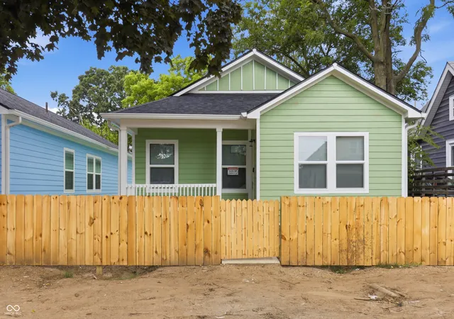 Photo 2 of Single family home for sale at 1172 Groff Av, Indianapolis, IN 46222 | MLS# 22113158 | Listing updated on 2026-10-06