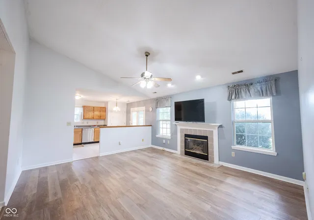 Photo 3 of Sale Pending at 12853 Longleaf Ln, Fishers, IN 46038 | MLS# 22113211 | Listing updated on 2026-09-21