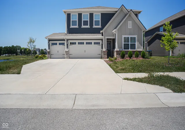 Photo 1 of Single family home for sale at 1384 Turnbridge Wells, Avon, IN 46123 | MLS# 22113264 | Listing updated on 2026-09-15