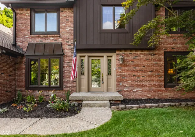 Photo 3 of Sale Pending at 8407 Galley Ct, Indianapolis, IN 46236 | MLS# 22113362 | Listing updated on 2026-10-03