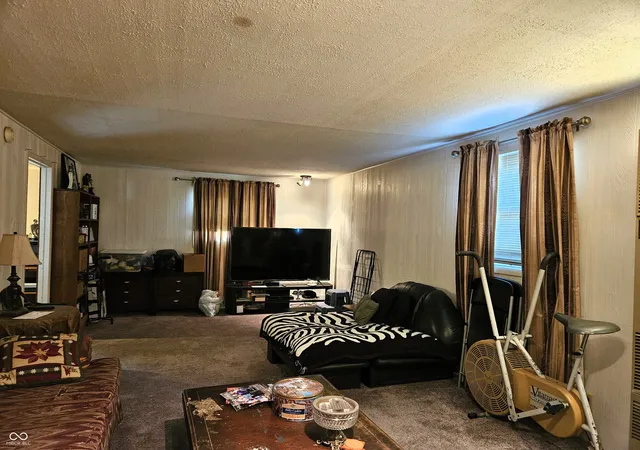 Photo 3 of Single family home for sale at 10330 Rockford Ct, Indianapolis, IN 46229 | MLS# 22113379 | Listing updated on 2026-09-25