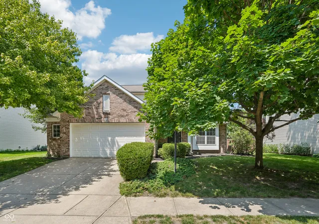 Photo 1 of Single family home for sale at 5868 E 126th Street, Carmel, IN 46033 | MLS# 22113385 | Listing updated on 2026-09-10
