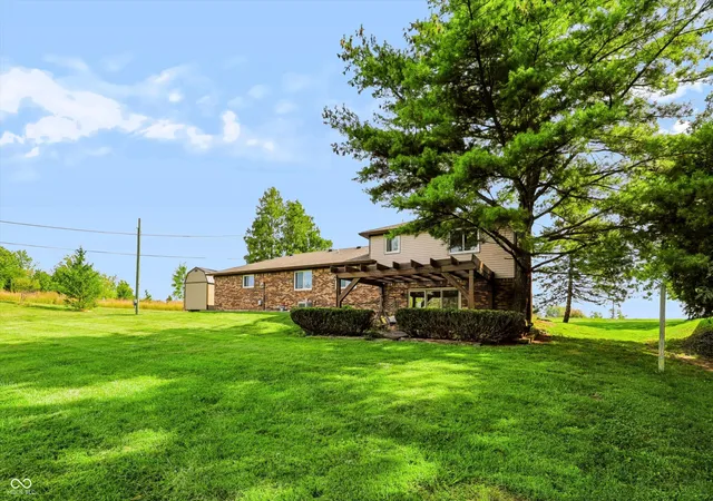 Photo 3 of Sale Pending at 16028 Farr Hills Dr, Westfield, IN 46074 | MLS# 22113465 | Listing updated on 2026-09-14