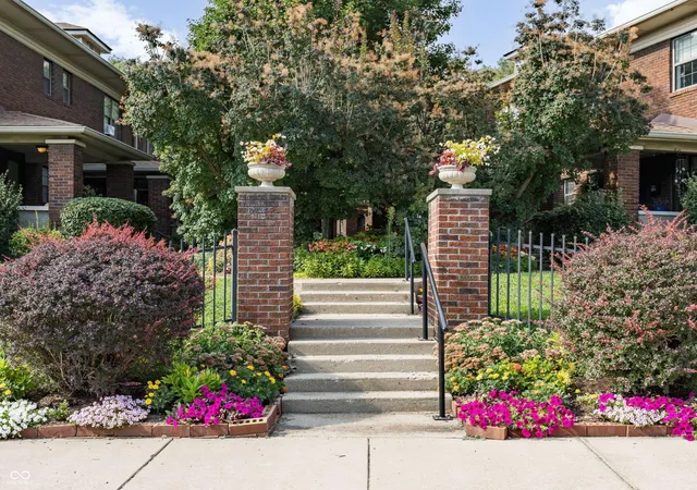 Photo 1 of Sale Pending at 520 Sutherland Ave #C, Indianapolis, IN 46205 | MLS# 22113586 | Listing updated on 2026-09-12