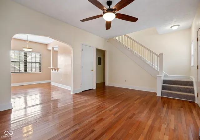 Photo 3 of Sale Pending at 520 Sutherland Ave #C, Indianapolis, IN 46205 | MLS# 22113586 | Listing updated on 2026-09-12