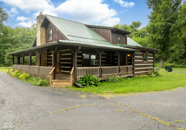 Photo 4 of Single family home for sale at 6140 S Brookville Pike, West College Corner, IN 47003 | MLS# 22113665 | Listing updated on 2026-09-15