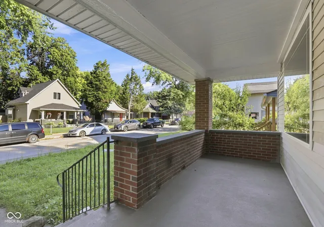 Photo 3 of Single family home for sale at 951 N Tuxedo St, Indianapolis, IN 46201 | MLS# 22114123 | Listing updated on 2026-09-15
