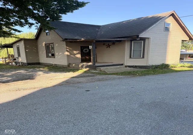 Single family home for sale at 102 Railroad St, Elizabethtown, IN 47232 | MLS# 22114203