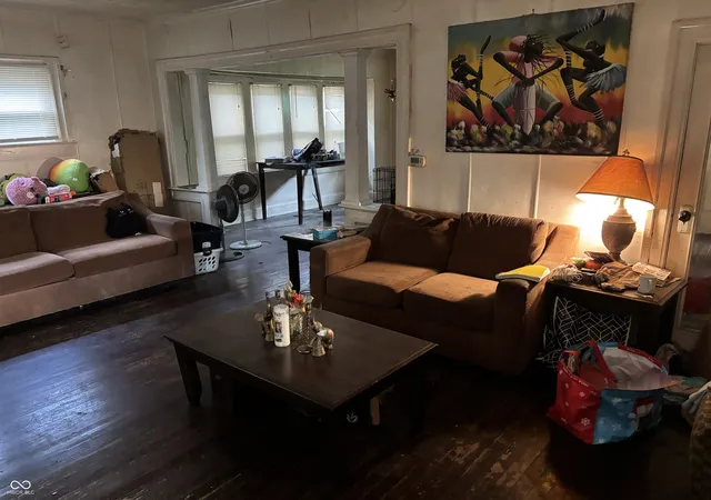 Photo 3 of Single family home for sale at 1012 W 32nd Street, Indianapolis, IN 46208 | MLS# 22114355 | Listing updated on 2026-10-07