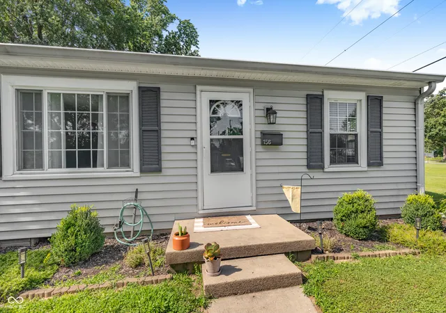 Photo 3 of Sale Pending at 156 E Carlisle St, Mooresville, IN 46158 | MLS# 22114419 | Listing updated on 2026-09-15