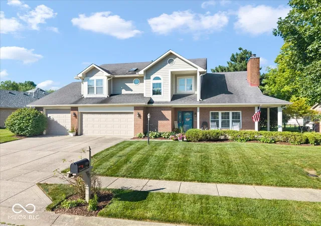 Photo 2 of Sale Pending at 7802 Santolina Dr, Indianapolis, IN 46237 | MLS# 22114493 | Listing updated on 2026-10-06