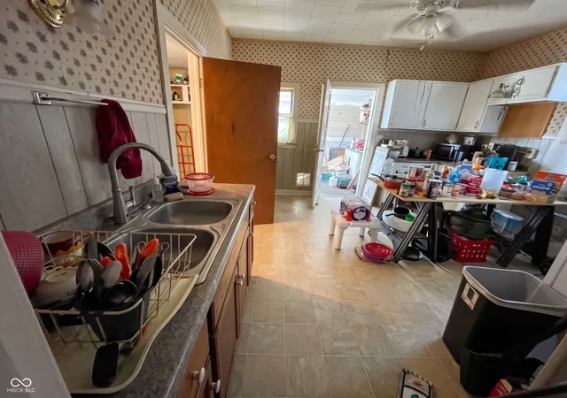 Photo 3 of Single family home for sale at 1610 N 4th Street, Terre Haute, IN 47804 | MLS# 22114516 | Listing updated on 2026-09-11