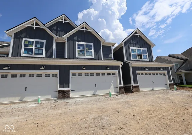 Photo 2 of Townhouse for sale at 12661 Morning Ridge Way, Noblesville, IN 46060 | MLS# 22114685 | Listing updated on 2026-09-22