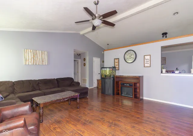 Photo 4 of Single family home for sale at 101 Canterbury Rd, Pendleton, IN 46064 | MLS# 22114884 | Listing updated on 2026-09-10