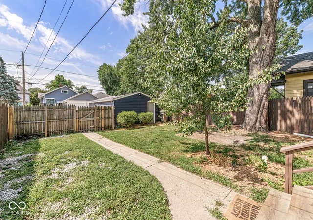 Photo 4 of Single family home for sale at 931 E Raymond St, Indianapolis, IN 46203 | MLS# 22114980 | Listing updated on 2026-09-14